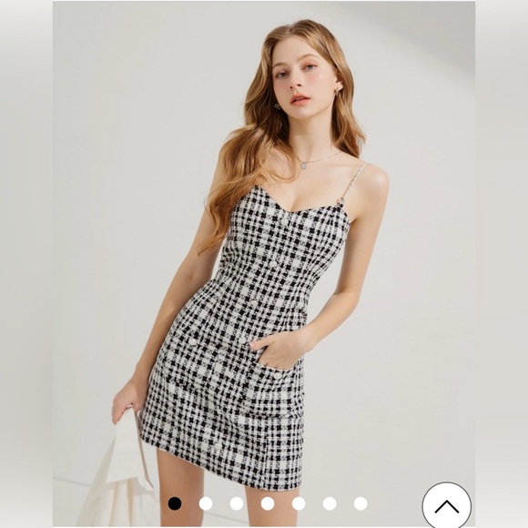 NEW! AIR SPACE Small Bead Buttons Mini Dress (Black) - Picture 2 of 9